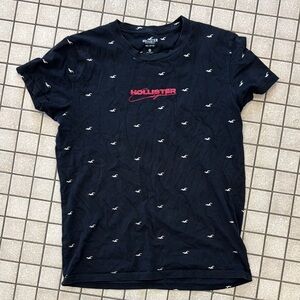 Hollister tshirt